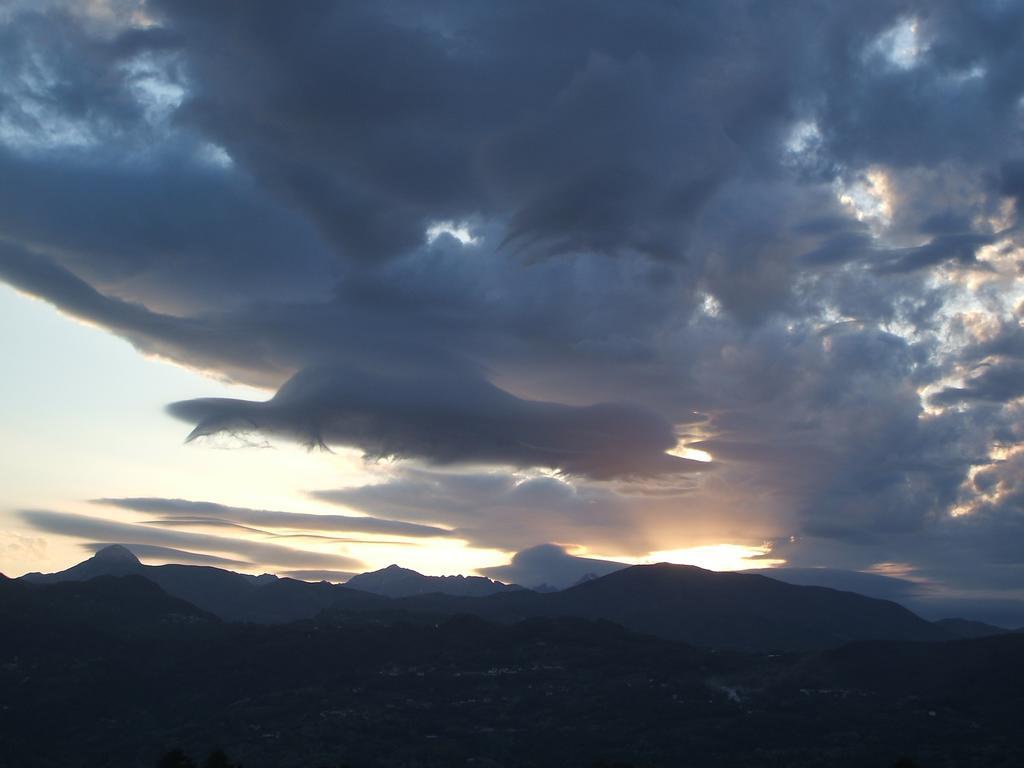 Nel Cielo... Di Barga Hotel Exterior photo