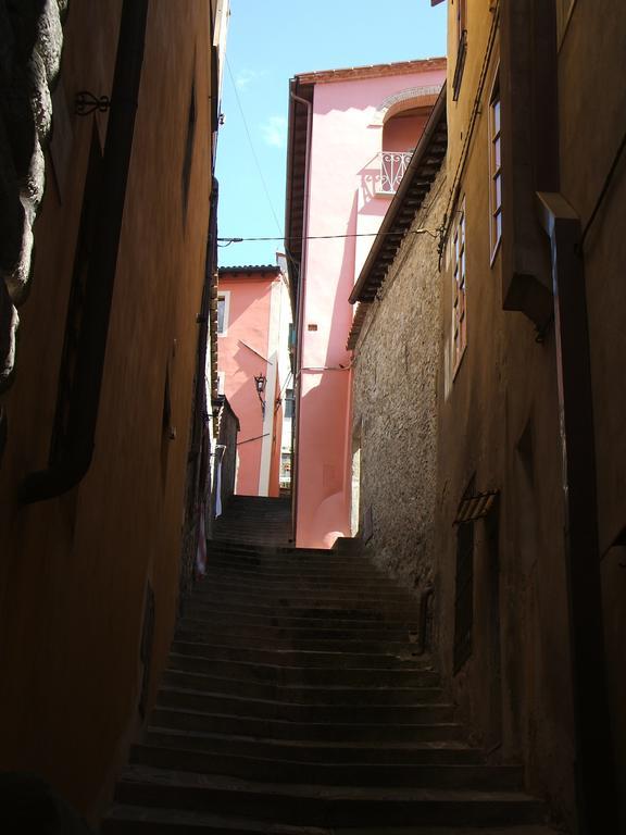 Nel Cielo... Di Barga Hotel Exterior photo